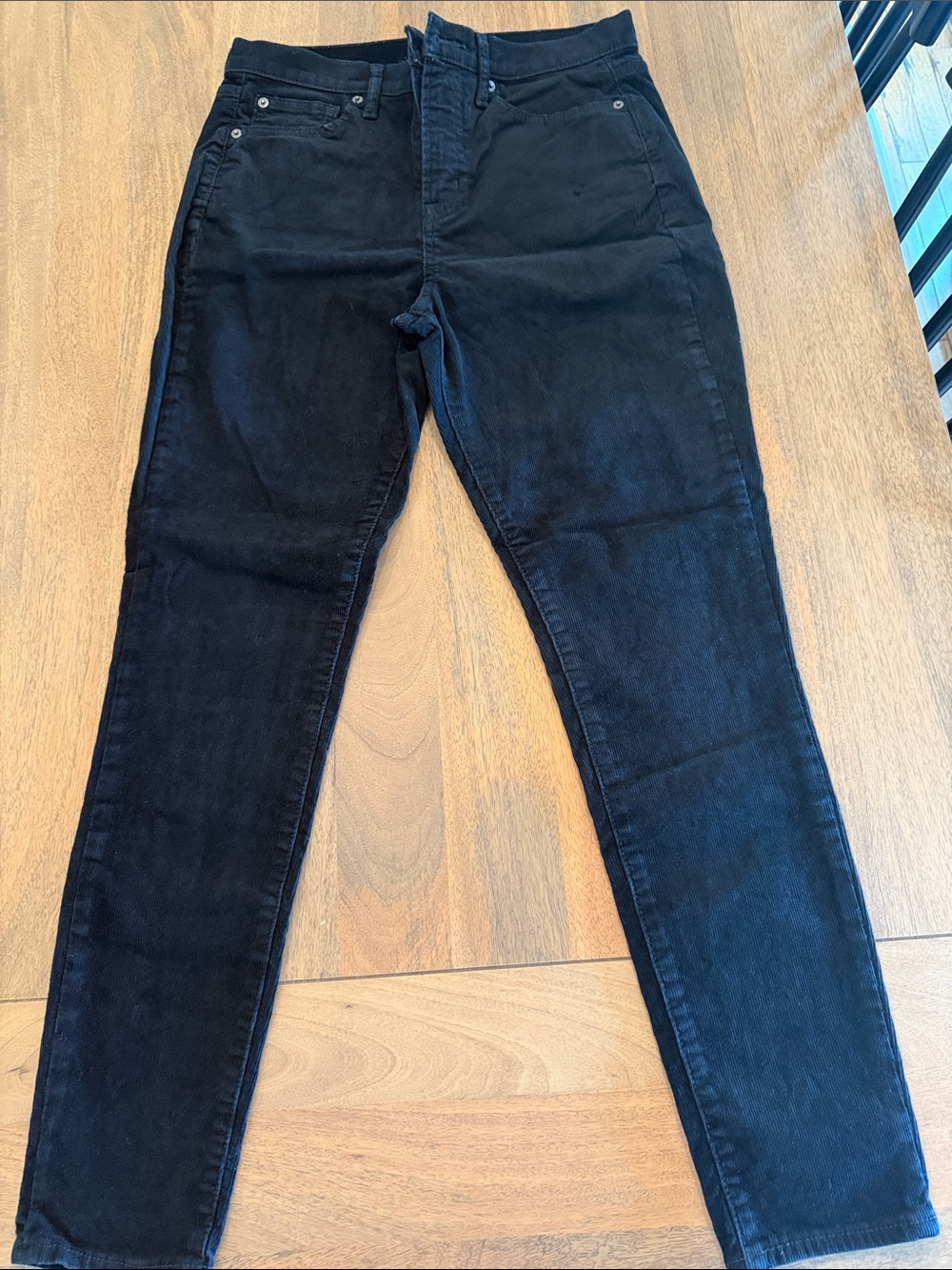 GAP Women's Black Skinny corduroy